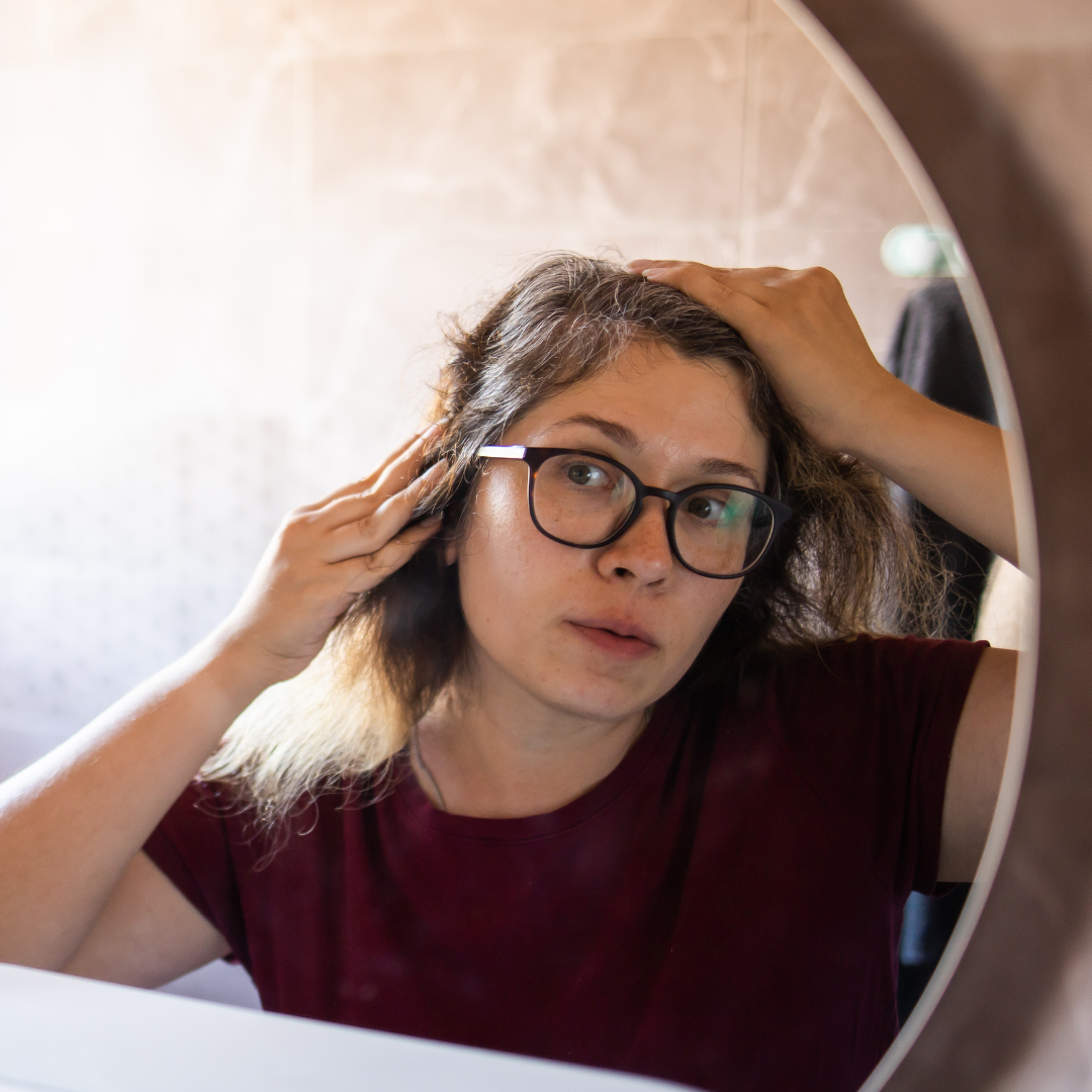 Hair Thinning vs Hair Breakage: How to Tell the Difference